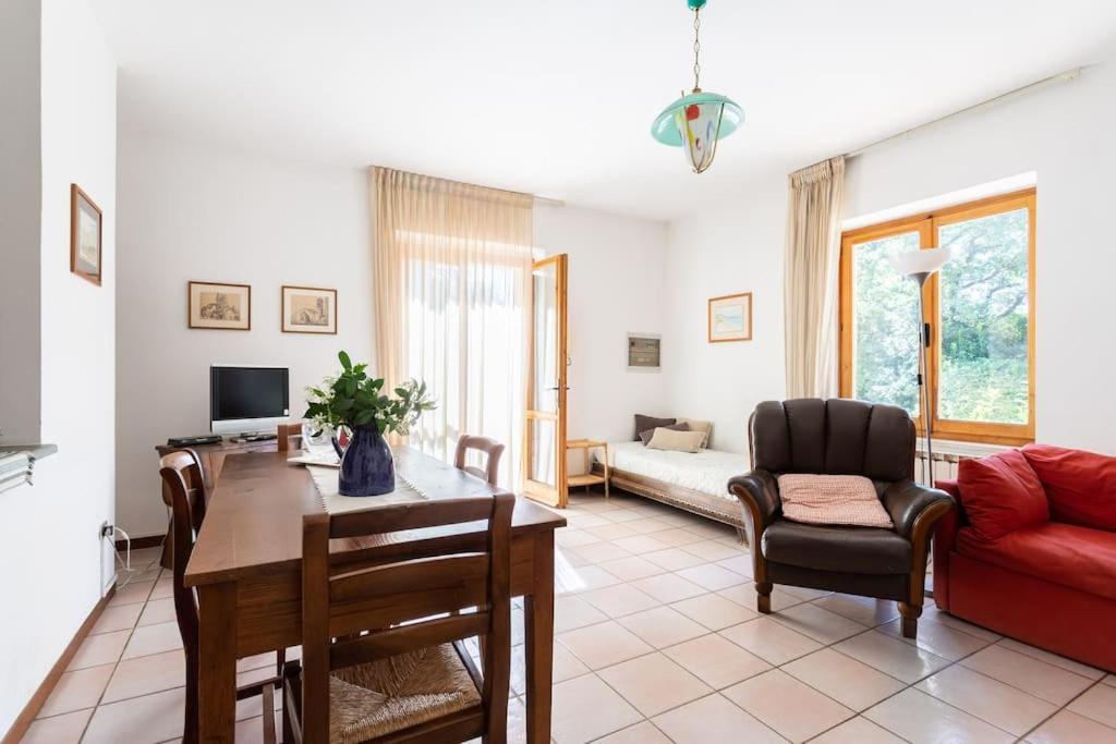 Apartment In Nature,10Min From City Perugia Eksteriør billede
